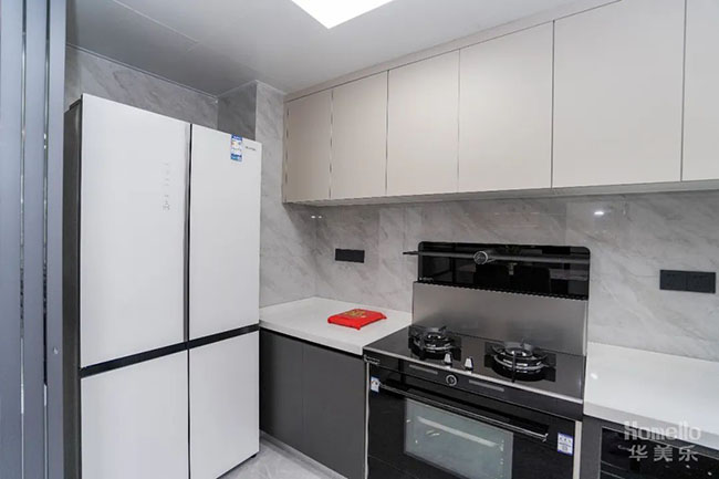 142㎡現代四居室，演繹時尚簡約，締造寧靜雅致